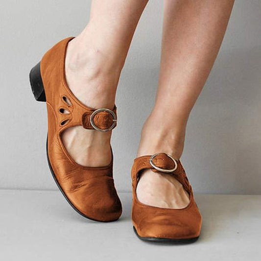 DAMEN SANDALEN MIT KEILSCHNALLE AUS LEDER