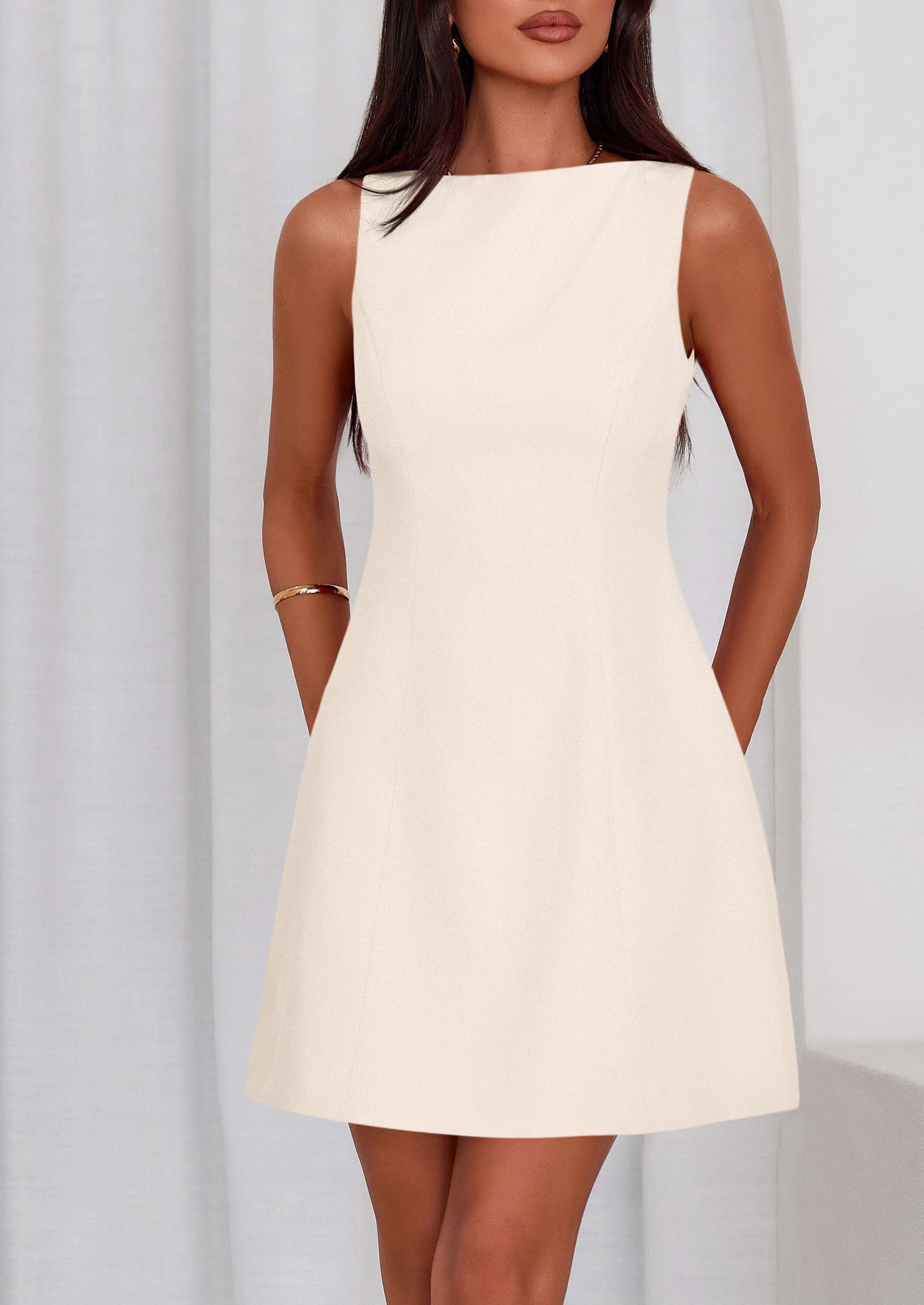 LORENA - ÄRMELLOSES A-LINIEN-KLEID