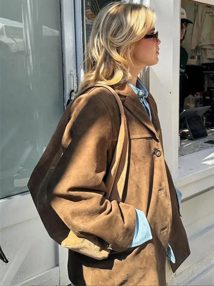 Giada | Oversized Jacke Aus Wildleder Mit Knöpfen