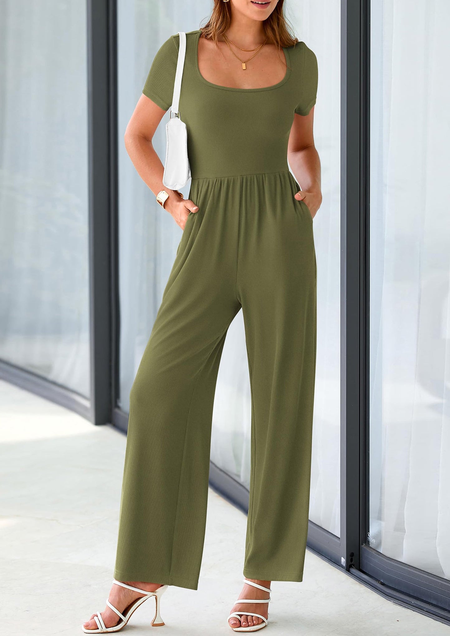 EMMA – DEIN ELEGANTER JUMPSUIT FÜR JEDEN ANLASS