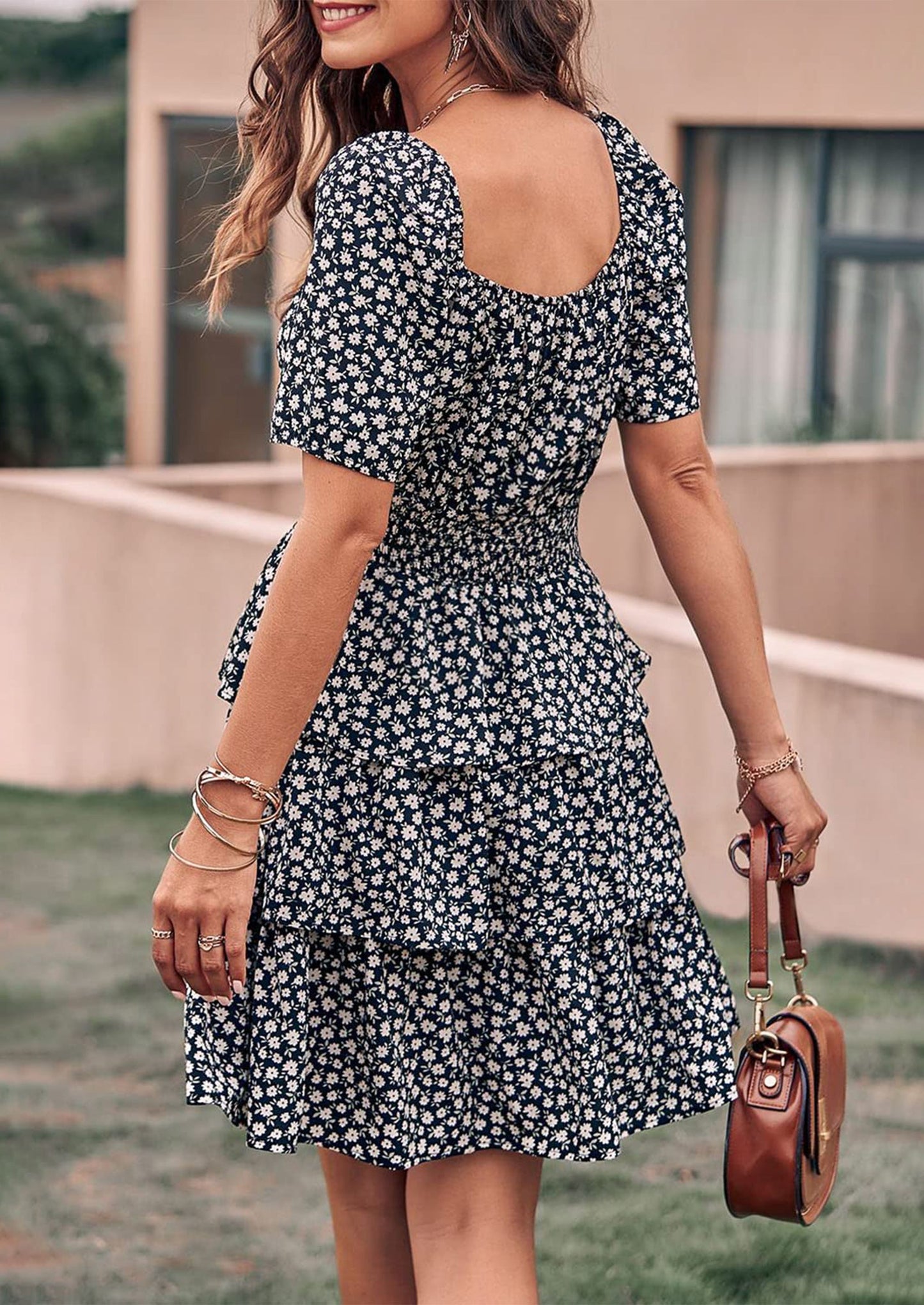 ELIANA - BOHO MINIKLEID MIT VOLANTS UND KARREE-AUSSCHNITT