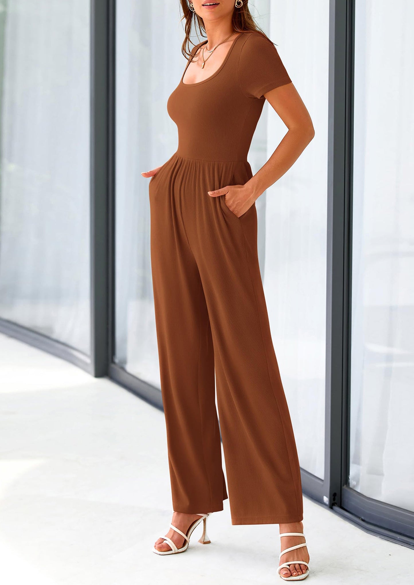 EMMA – DEIN ELEGANTER JUMPSUIT FÜR JEDEN ANLASS
