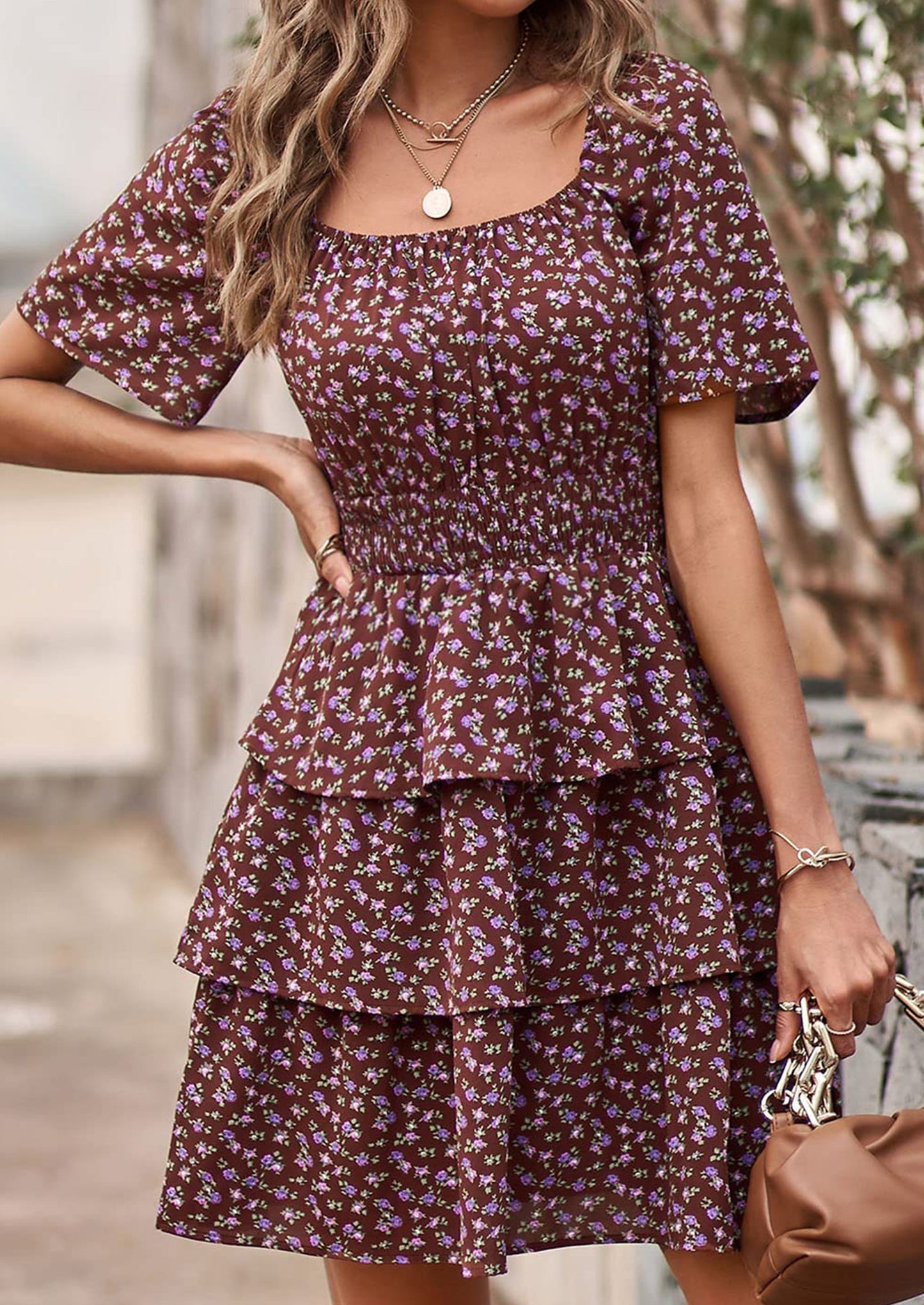 ELIANA - BOHO MINIKLEID MIT VOLANTS UND KARREE-AUSSCHNITT