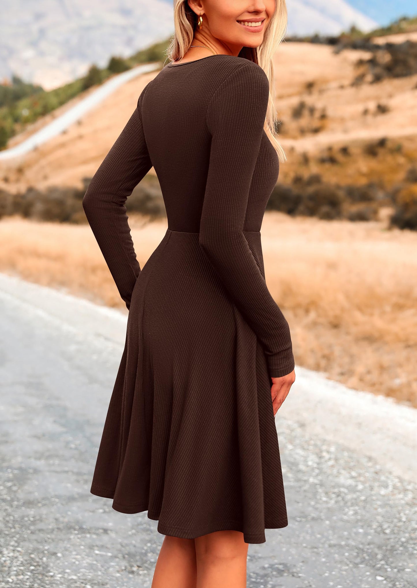 LEYA - RIPPSTRICK-KLEID MIT LANGARMEN ELEGANT & FIGURSCHMEICHELND