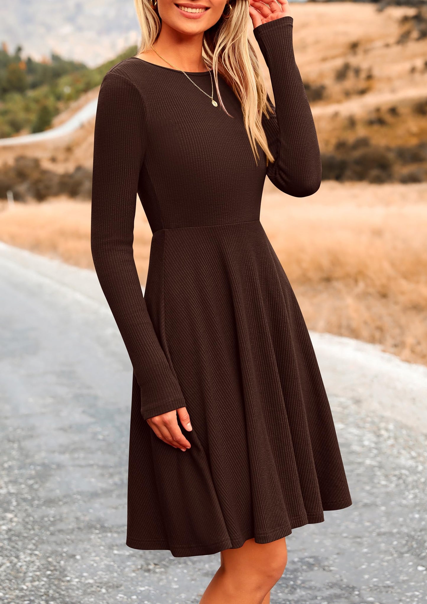LEYA - RIPPSTRICK-KLEID MIT LANGARMEN ELEGANT & FIGURSCHMEICHELND
