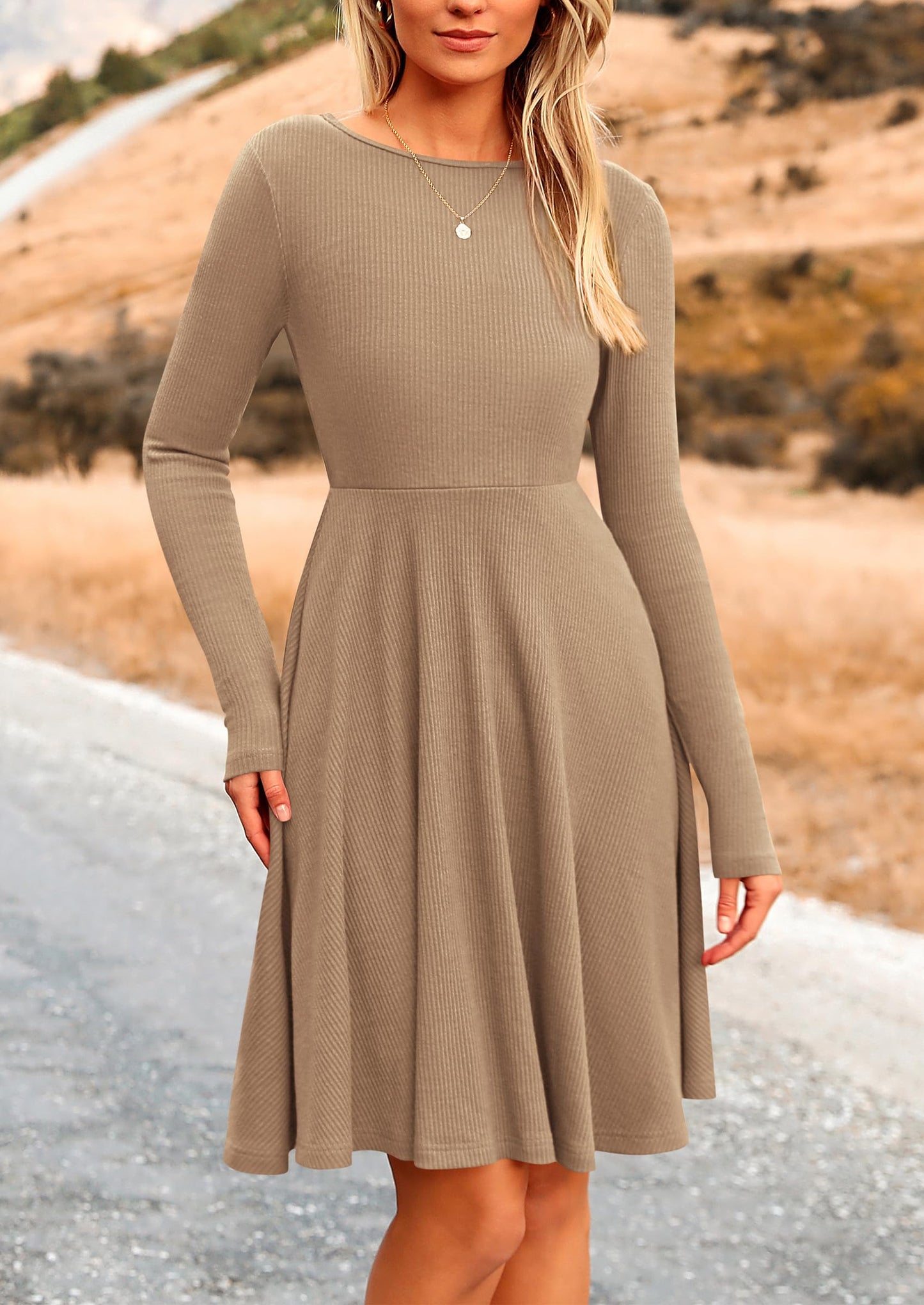 LEYA - RIPPSTRICK-KLEID MIT LANGARMEN ELEGANT & FIGURSCHMEICHELND