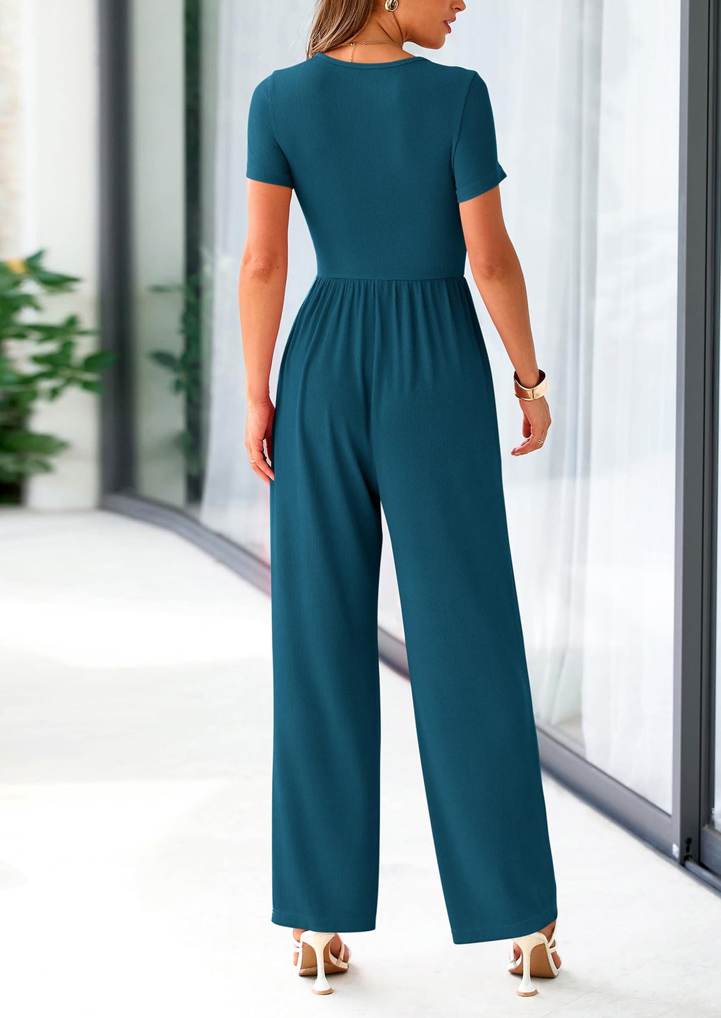 EMMA – DEIN ELEGANTER JUMPSUIT FÜR JEDEN ANLASS