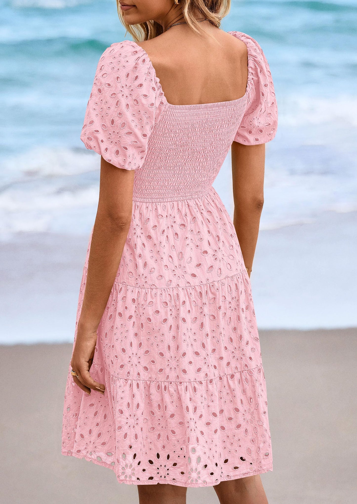 FLORE – SOMMERKLEID MIT PUFFÄRMELN & STICKEREI
