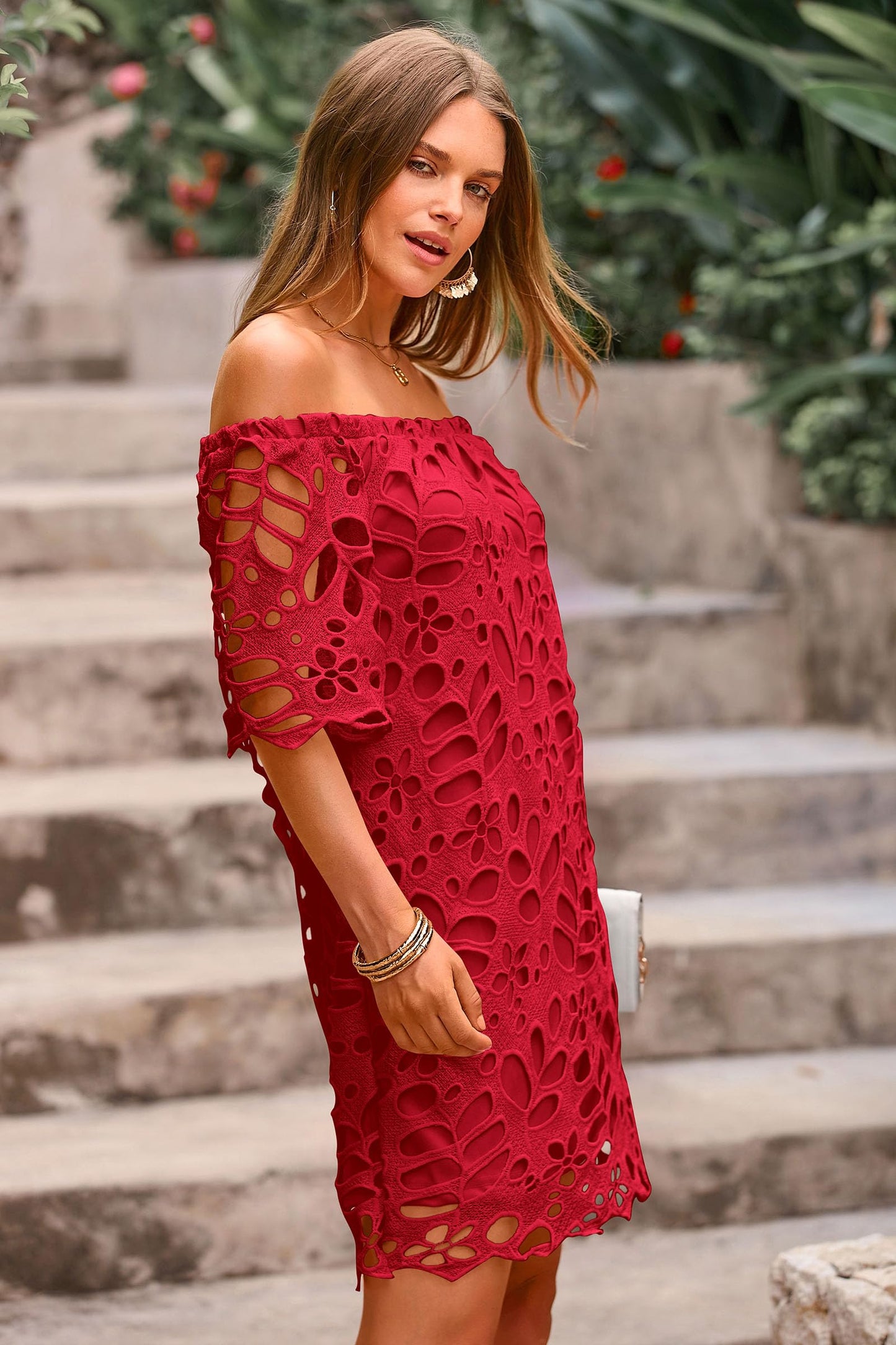 LORENA - OFF-SHOULDER SOMMERKLEID AUS SPITZE ROMANTISCH & ELEGANT