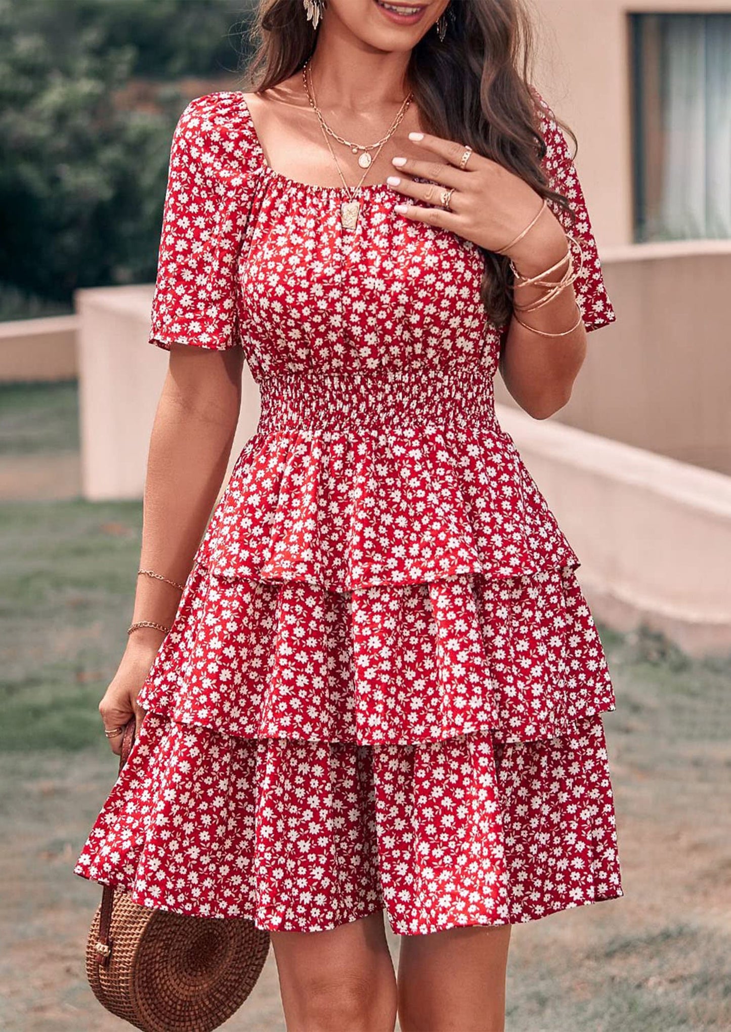 ELIANA - BOHO MINIKLEID MIT VOLANTS UND KARREE-AUSSCHNITT