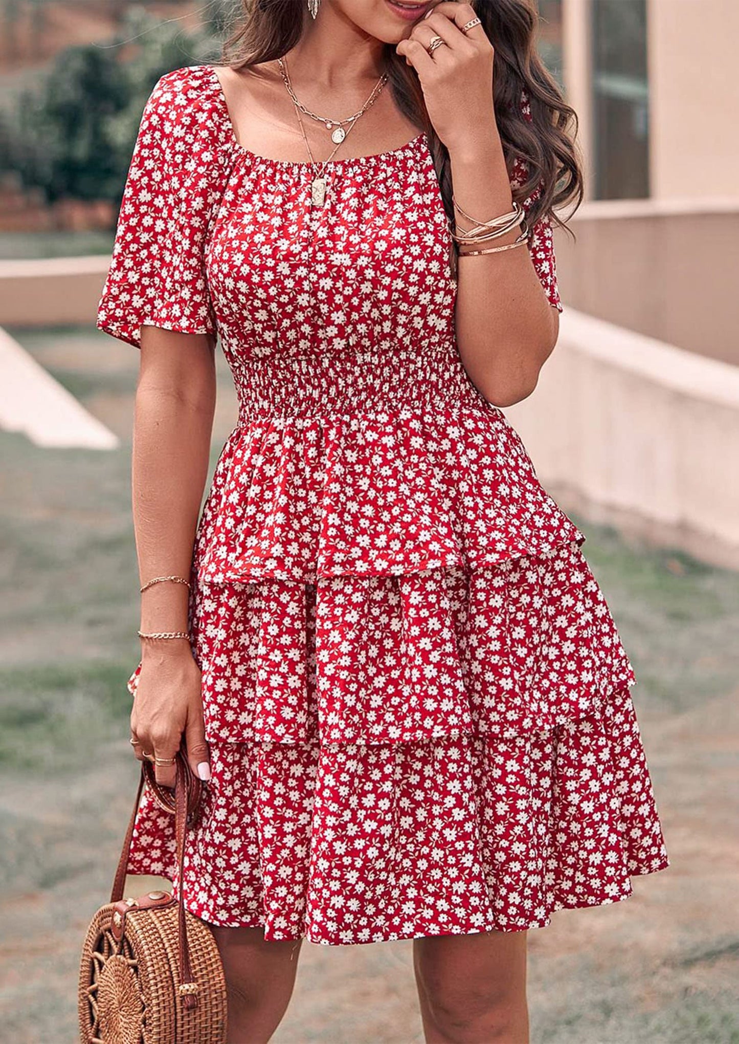 ELIANA - BOHO MINIKLEID MIT VOLANTS UND KARREE-AUSSCHNITT