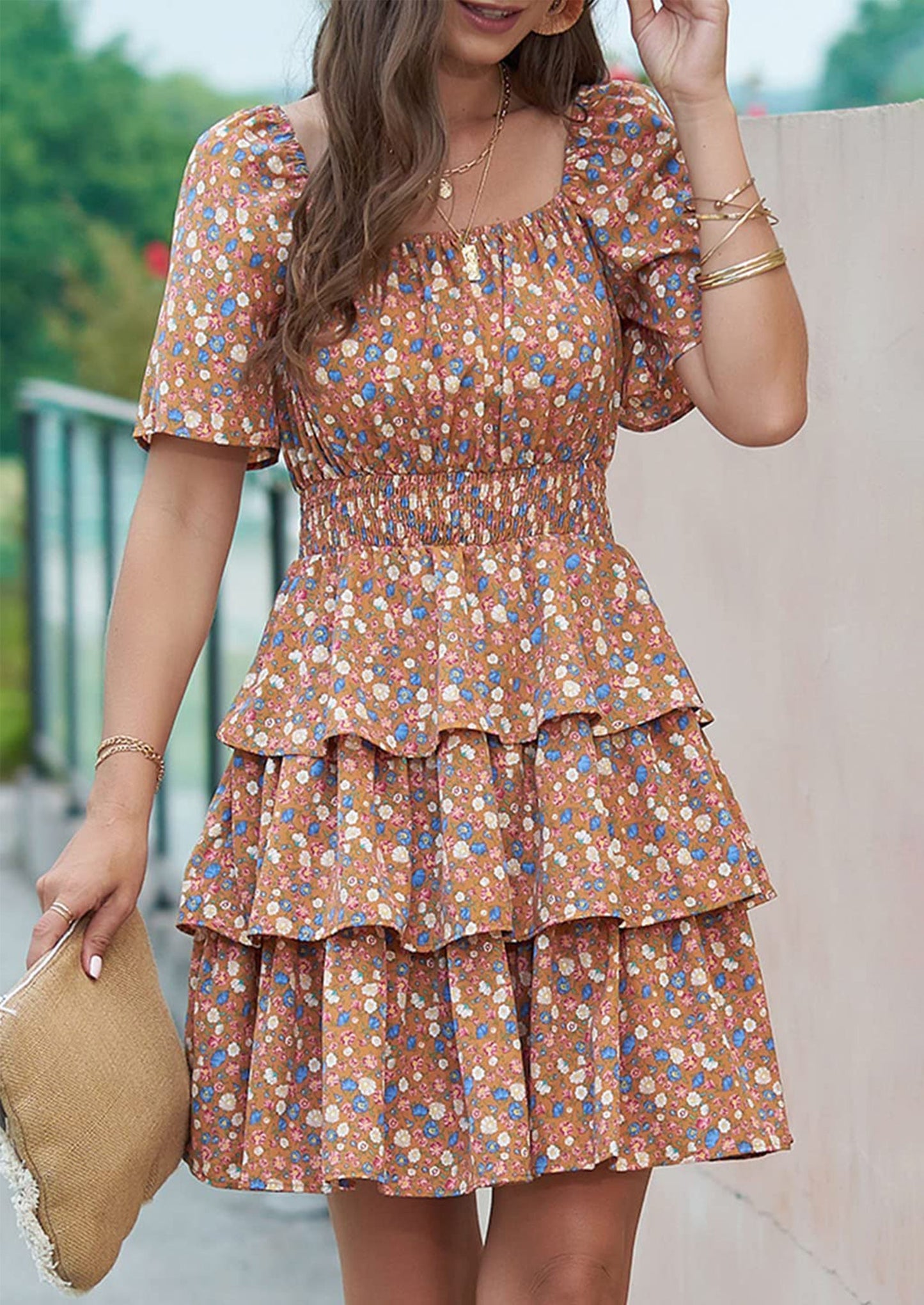 ELIANA - BOHO MINIKLEID MIT VOLANTS UND KARREE-AUSSCHNITT