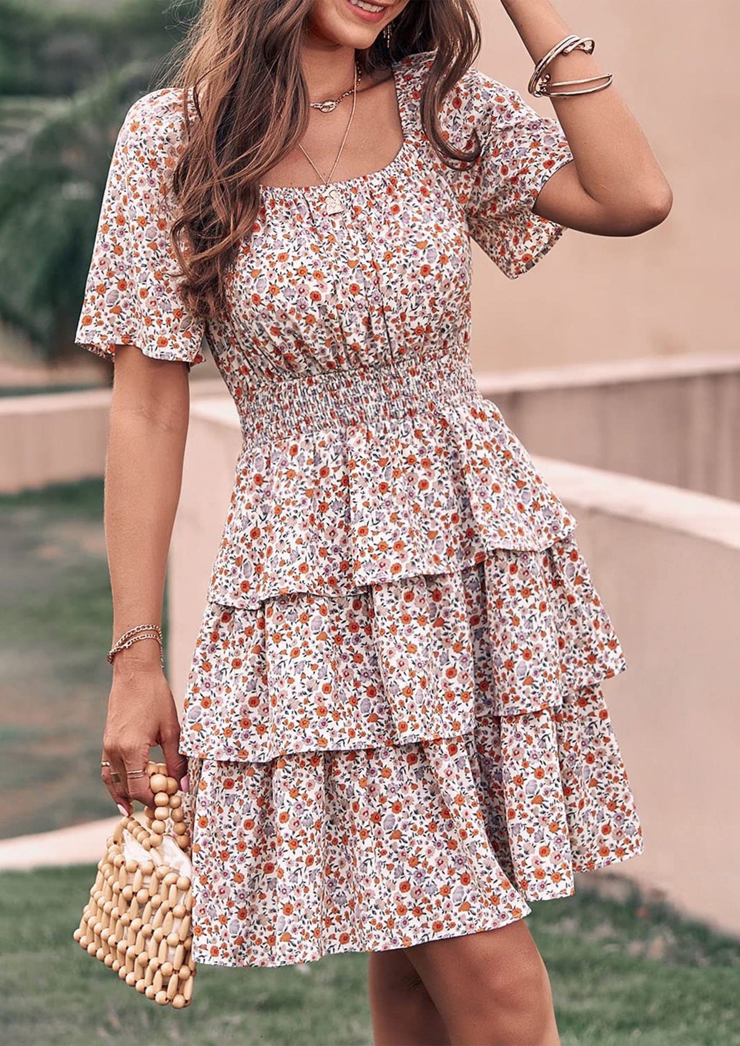 ELIANA - BOHO MINIKLEID MIT VOLANTS UND KARREE-AUSSCHNITT