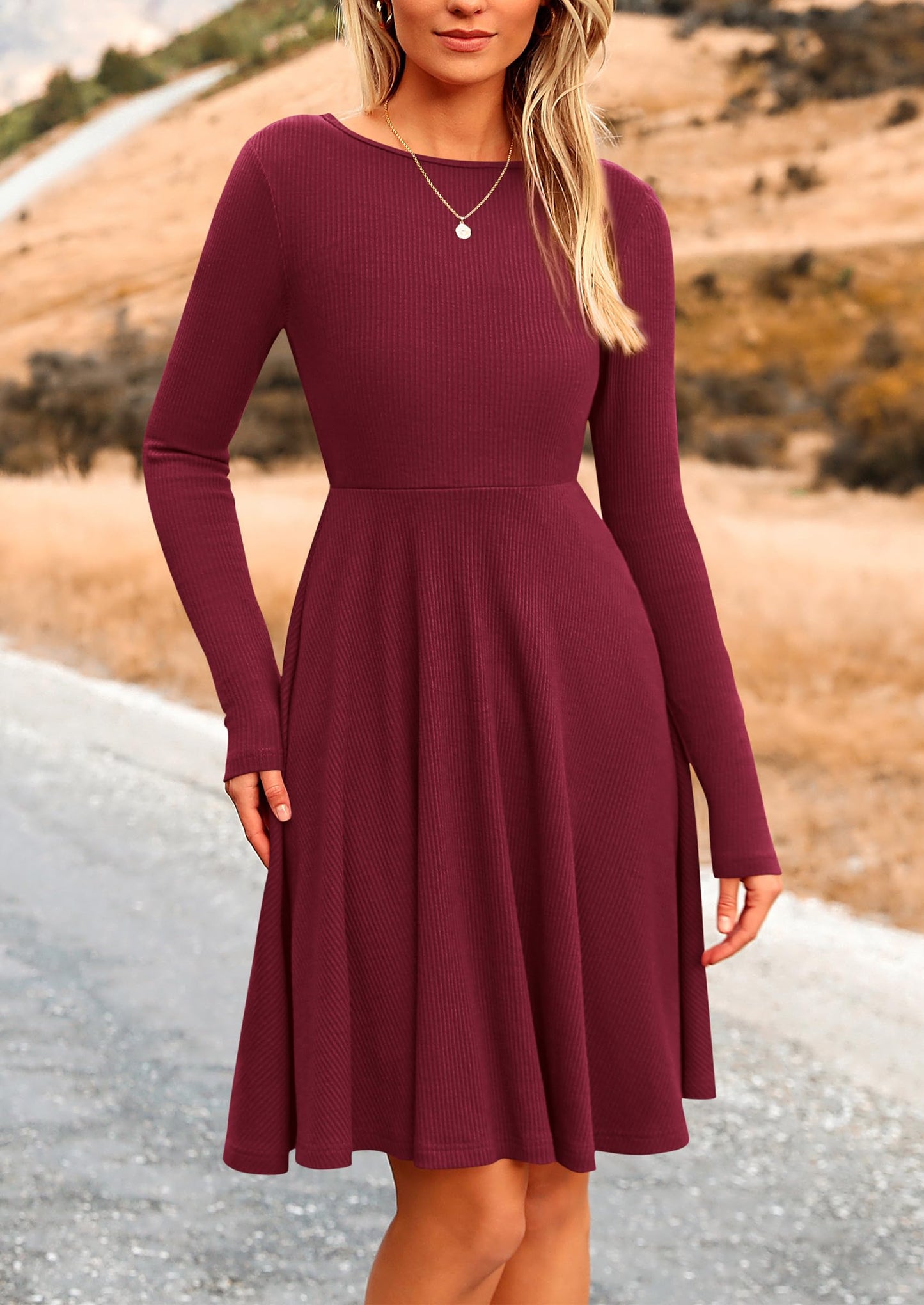 LEYA - RIPPSTRICK-KLEID MIT LANGARMEN ELEGANT & FIGURSCHMEICHELND