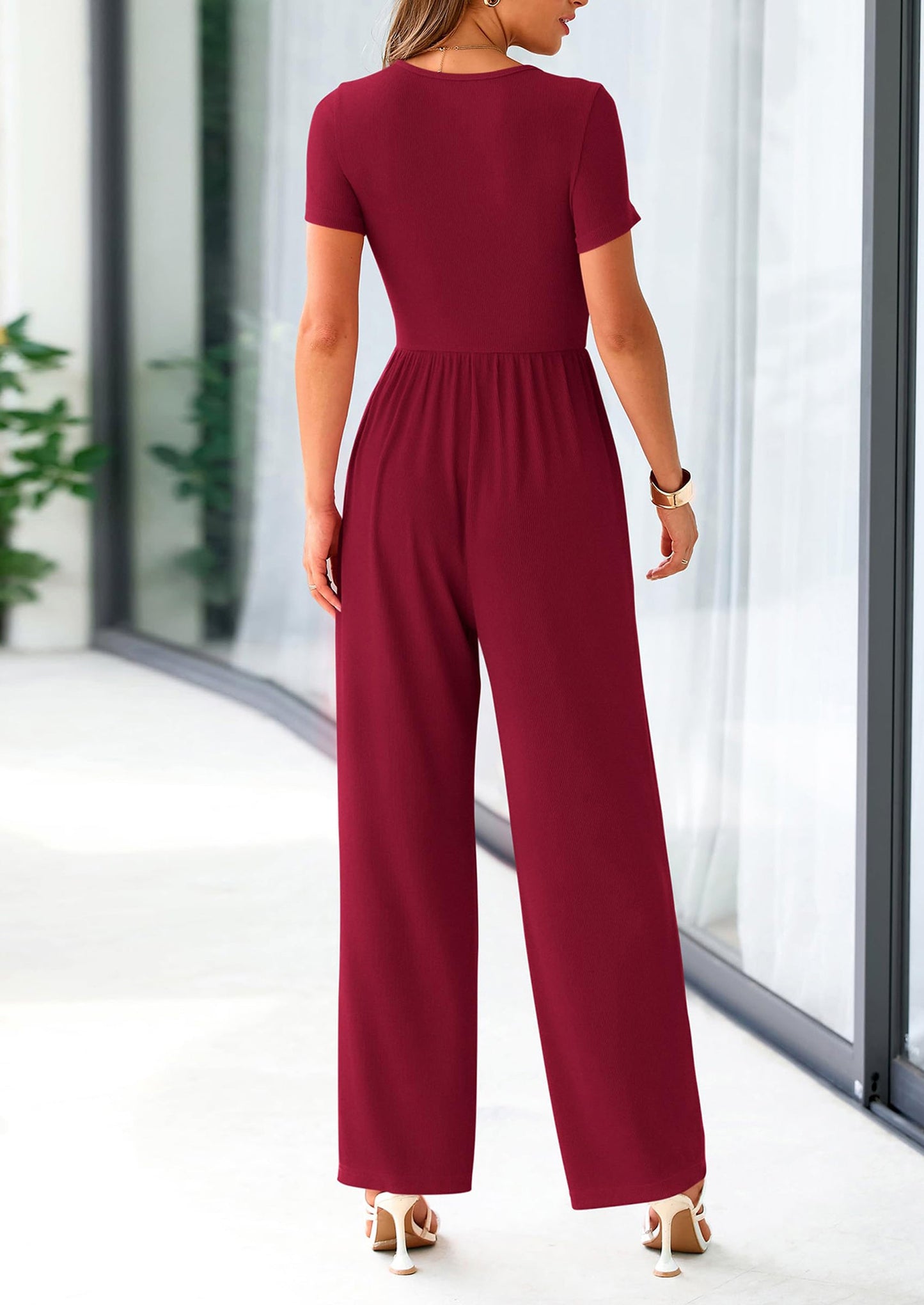 EMMA – DEIN ELEGANTER JUMPSUIT FÜR JEDEN ANLASS