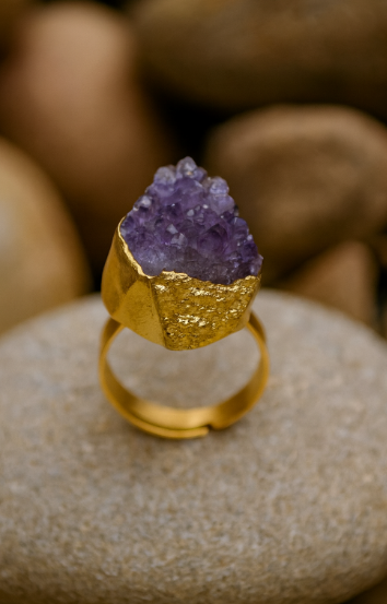 Henriette Amethyst Ring