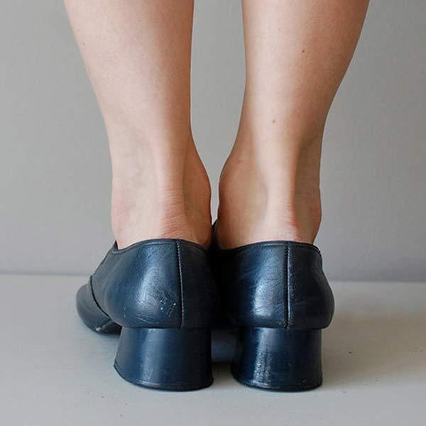 DAMEN SANDALEN MIT KEILSCHNALLE AUS LEDER