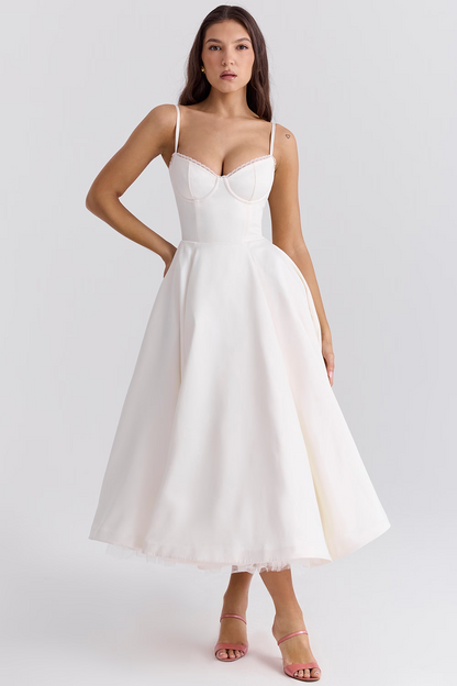 Annalina | Elegantes Schlankmachendes Kleid