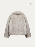 ANYA | VEGANE CROPPED FELLJACKE MIT REVERSKRAGEN