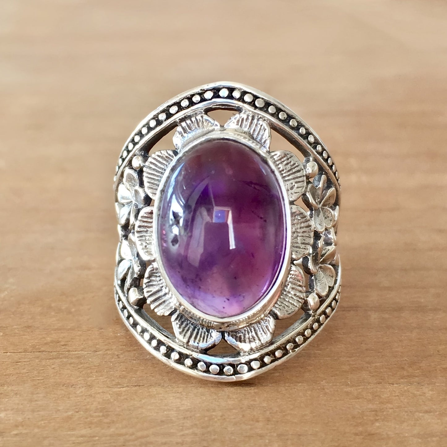 Heike Amethyst Ring