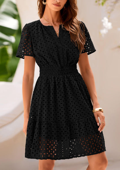 LINA – SOMMERKLEID MIT SPITZE