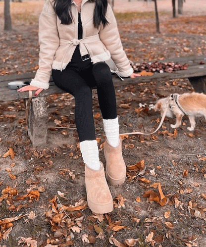 NINA BOOTS | GEFÜTTERTE PLATEAU BOOTS FÜR WARME WINTERTAGE
