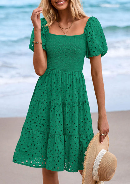FLORE – SOMMERKLEID MIT PUFFÄRMELN & STICKEREI