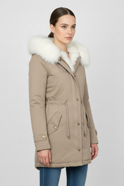 LENA | WARME PARKA MIT KAPUZE & FELLKRAGEN