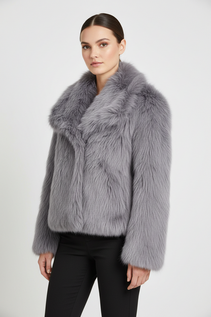 MILA | KURZER KUNSTPELZ-MANTEL IN KASCHMIR-OPTIK