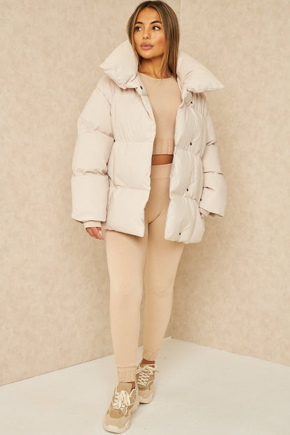 LYSANDRA | KURZE PUFFERJACKE MIT GÜRTELTASCHE