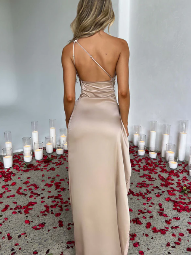 SOLEIL SATIN MAXIKLEID