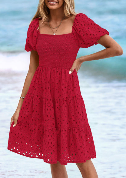 FLORE – SOMMERKLEID MIT PUFFÄRMELN & STICKEREI