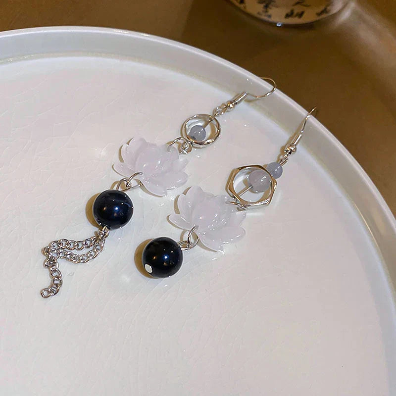 Elegante Lotus Ohrringe