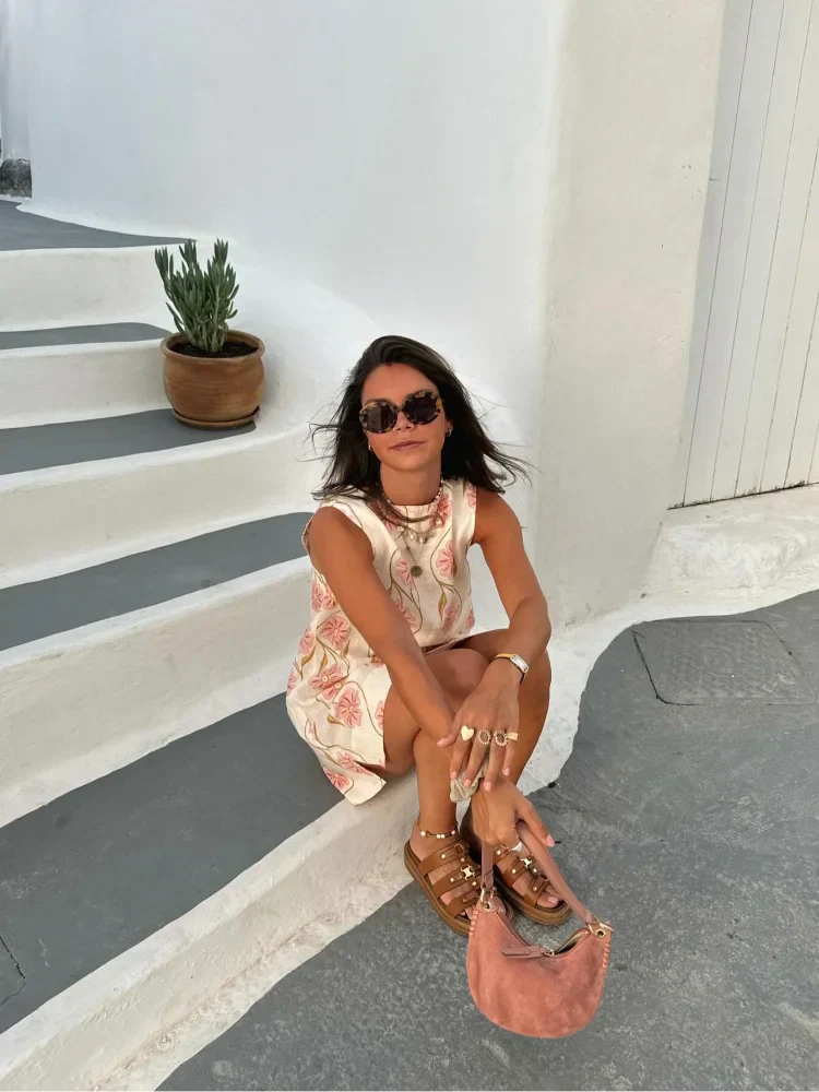 Mila | geblümtes Minikleid