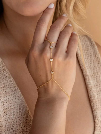 Soera Hand Chain
