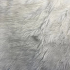 SIBERIAN | VEGANE CROPPED FELLJACKE MIT KAPUZE