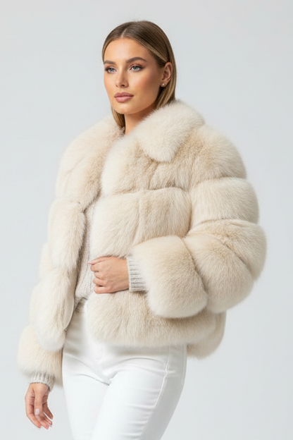 SIBERIAN | VEGANE CROPPED FELLJACKE MIT KAPUZE